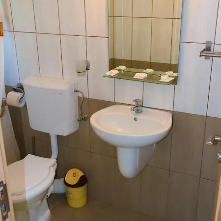Arnota Vakantieboerderij *