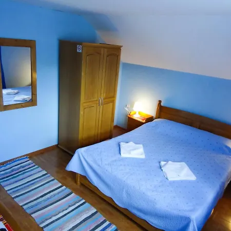 Vakantieboerderij Arnota Costesti (Valcea)
